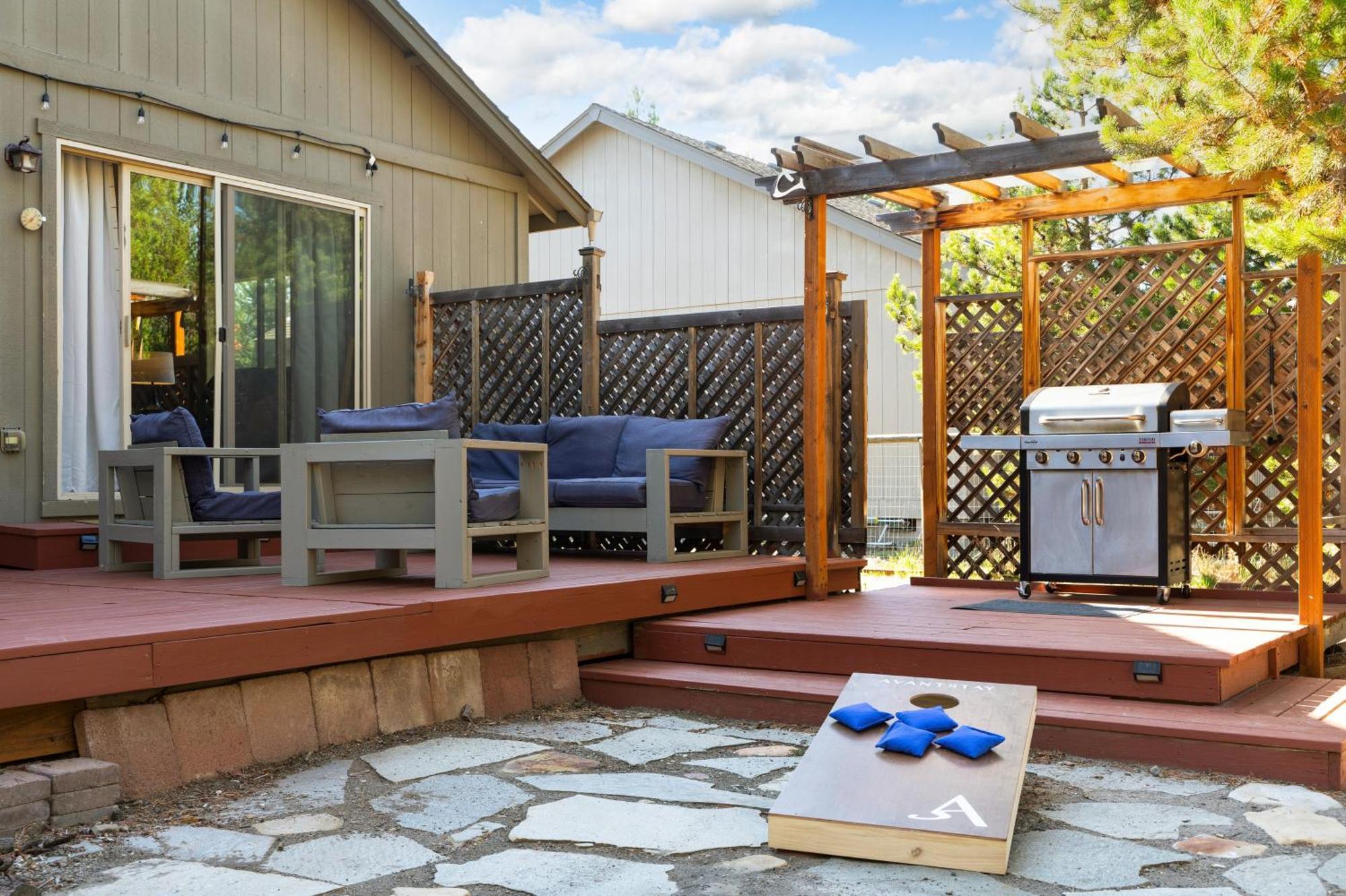 Black Bear Cabin By Avantstay Modern Bend Escape Exterior photo