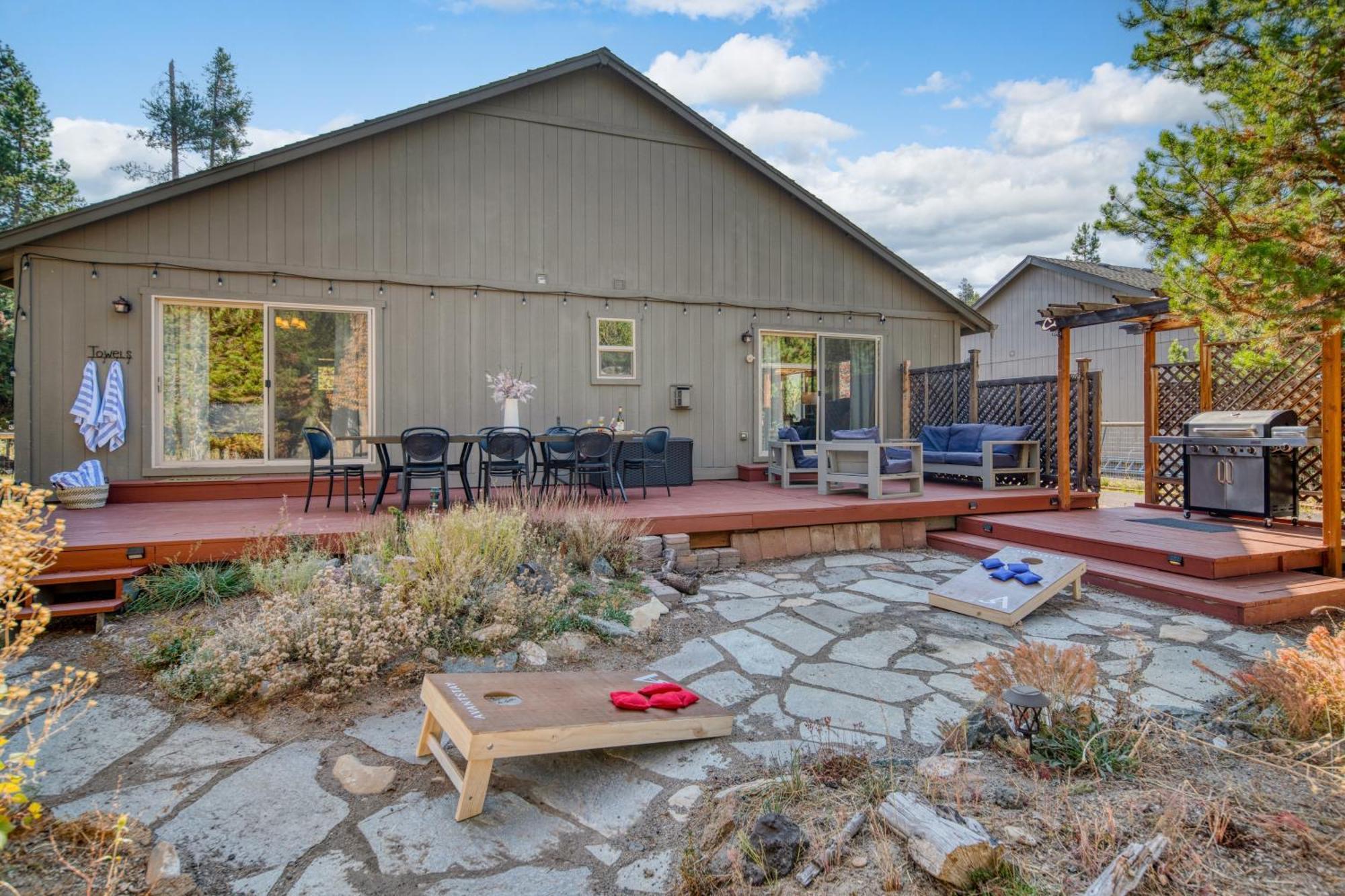 Black Bear Cabin By Avantstay Modern Bend Escape Exterior photo